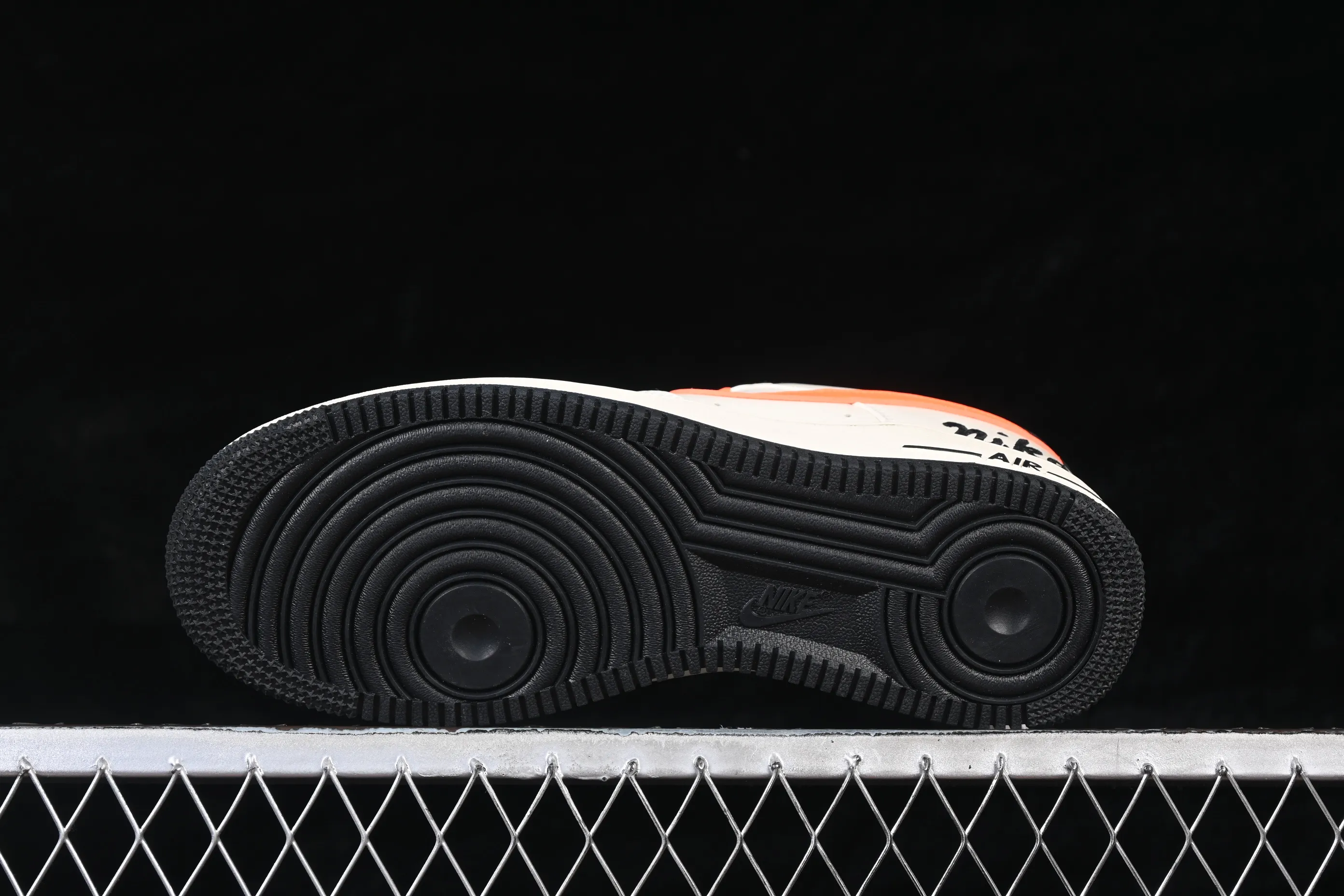 All categories Nk Air Force 1 Air Force series Nk Air Force 1 Low Air Force low-top Nike Air Force 1'07 Low off-white bright orange Air Force low-top casual sneakers NH0601-582
